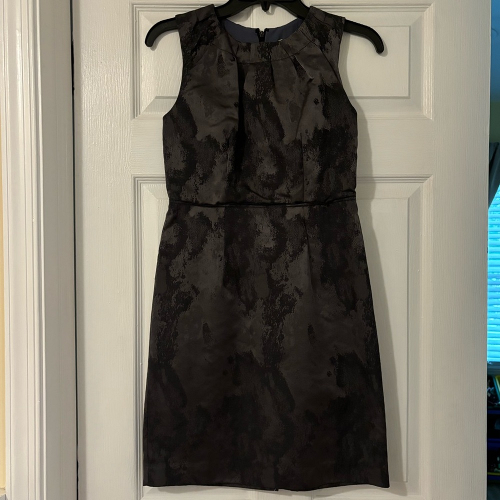 Loft dress. 0P. Excellent condition.